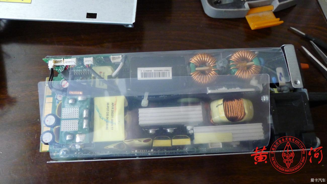 便宜好用,20元包邮的550w服务器电源改电压为13.8v