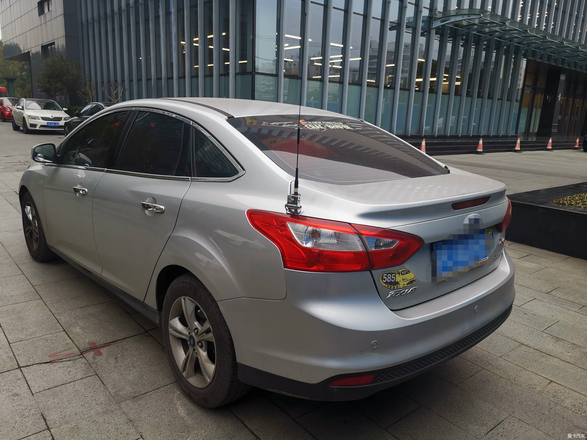 新福会12款福克斯安装YAESU FTM-300DR车台