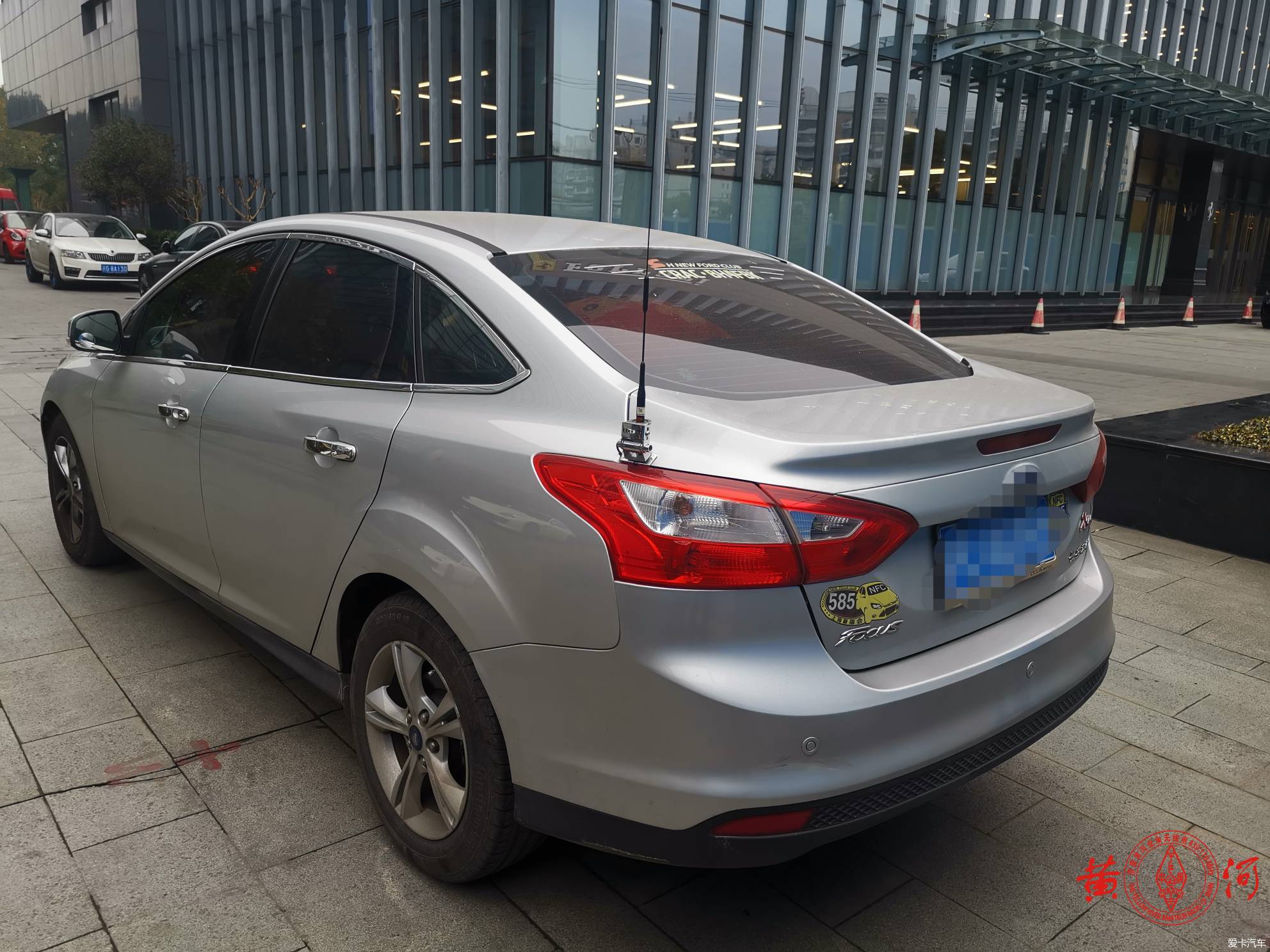 新福会12款福克斯安装YAESU FTM-300DR车台