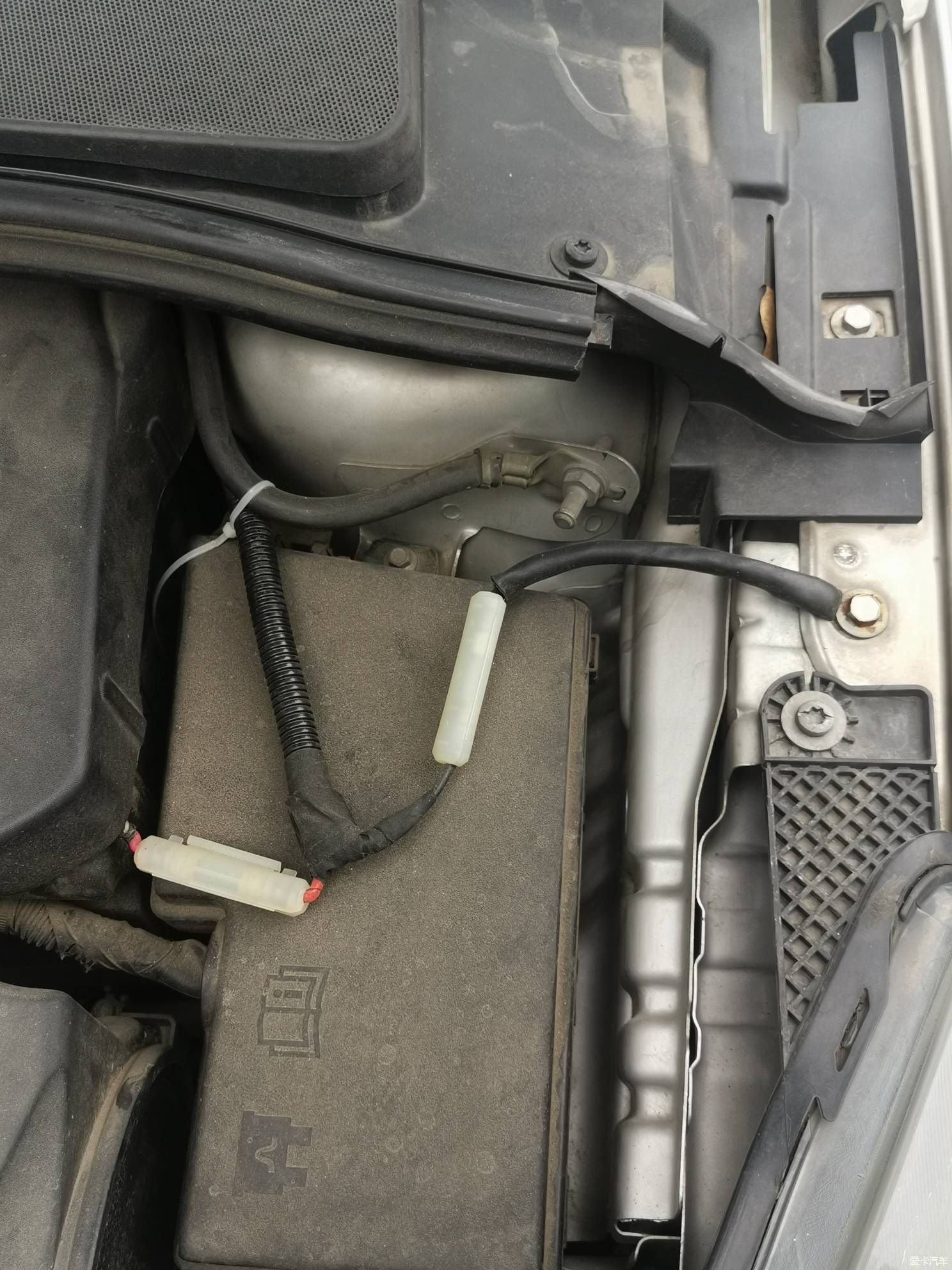 新福会12款福克斯安装YAESU FTM-300DR车台