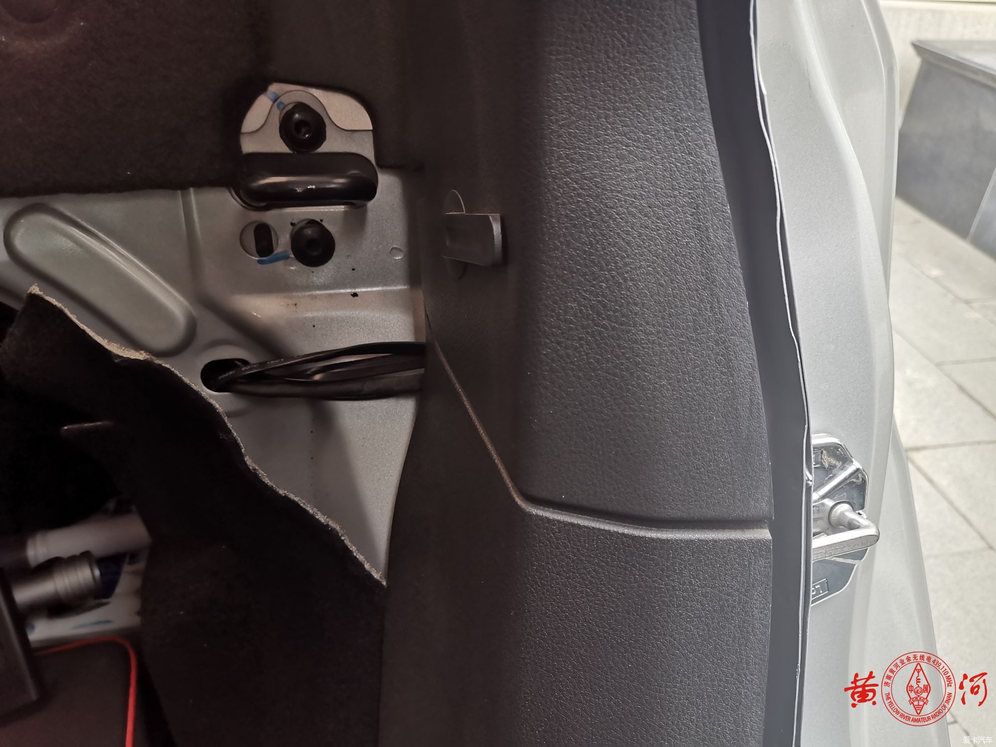 新福会12款福克斯安装YAESU FTM-300DR车台