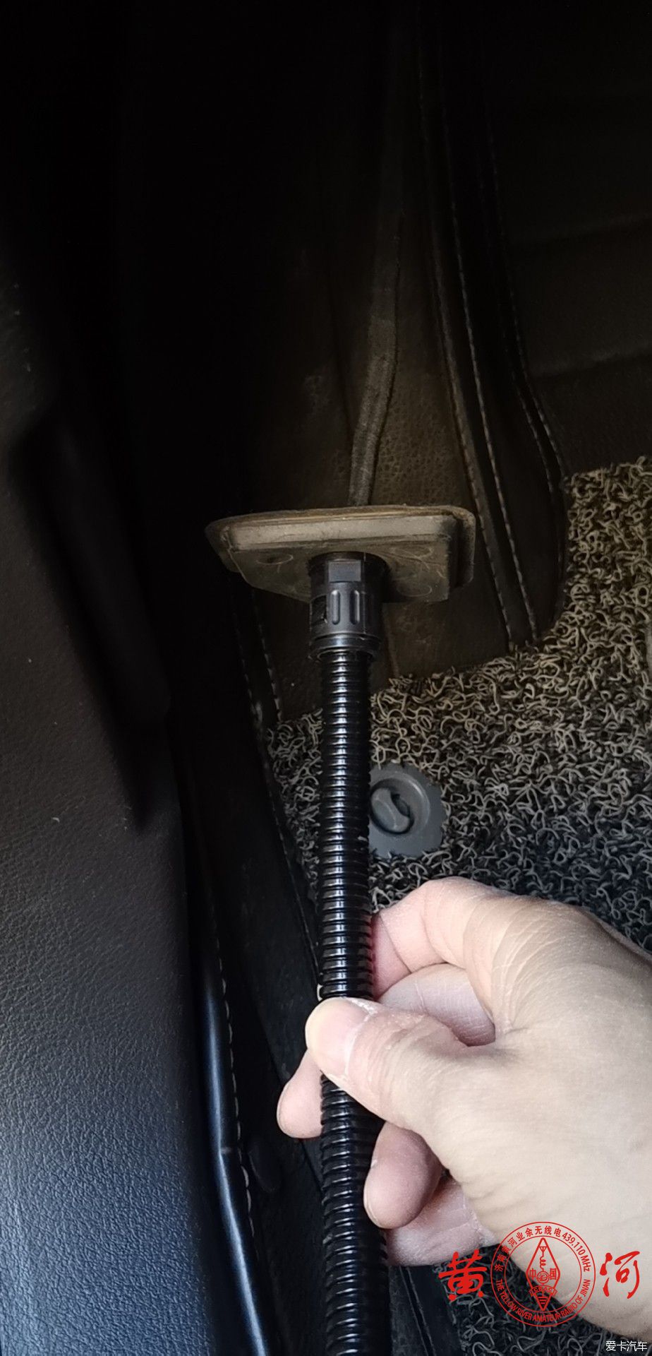 新福会12款福克斯安装YAESU FTM-300DR车台