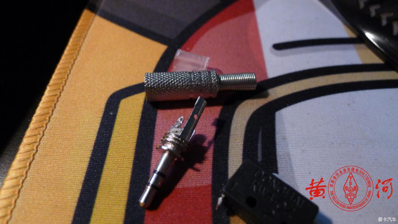 使用微动开关制作单桨电键