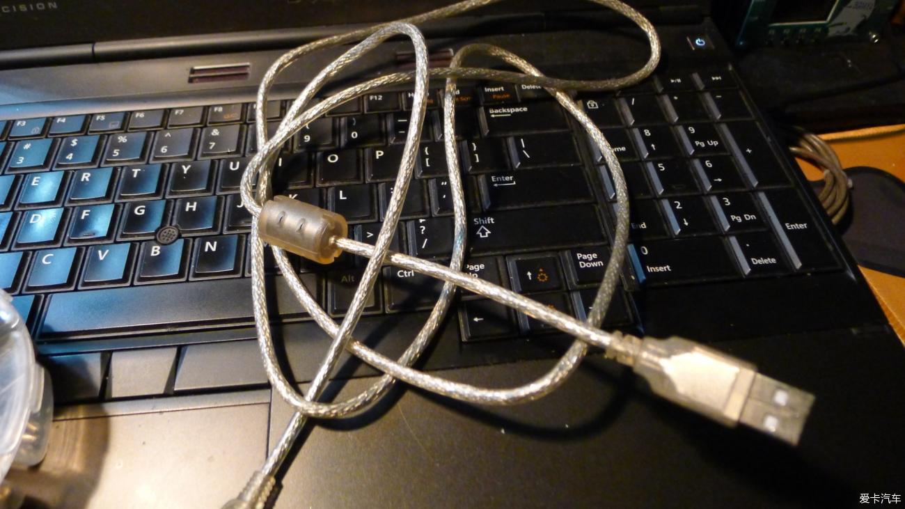 使用微动开关制作单桨电键