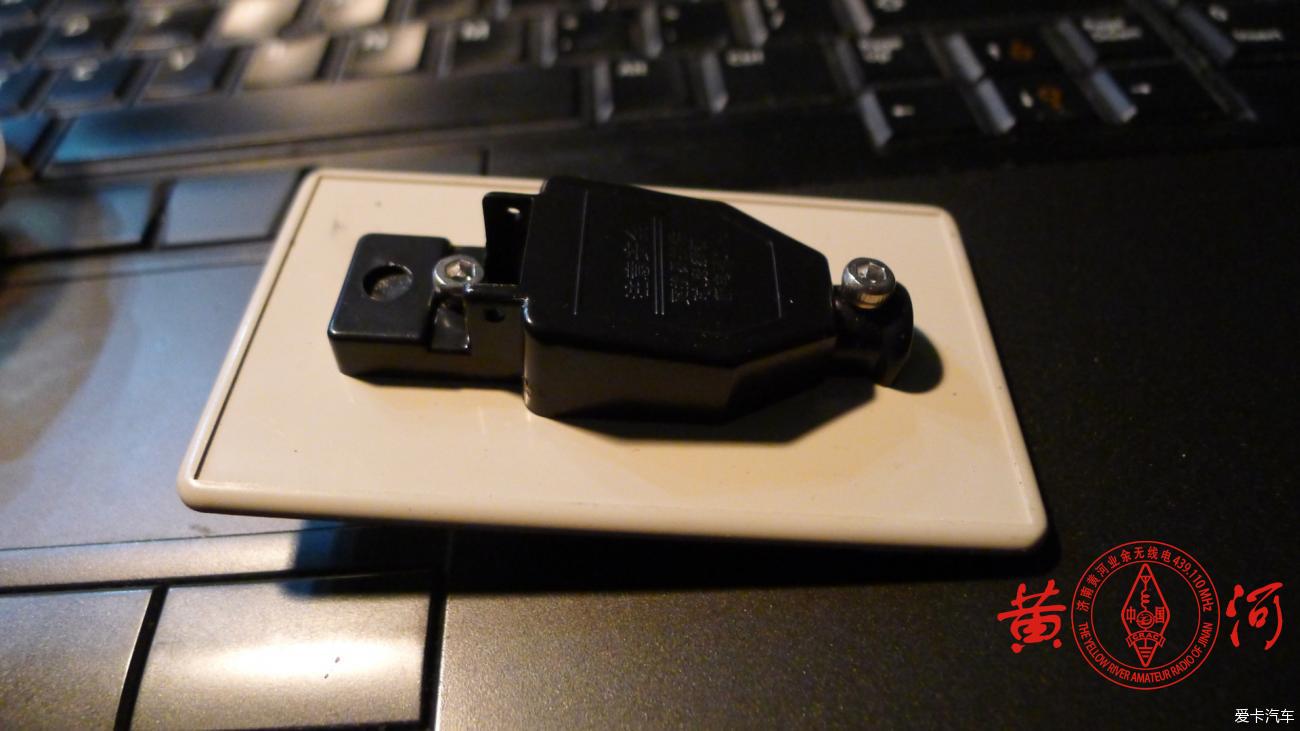 使用微动开关制作单桨电键